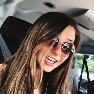 Meet your Posher, Kate